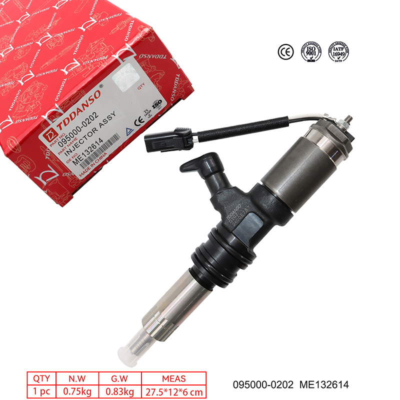 Fuel Injector 095000-0202 ME132614