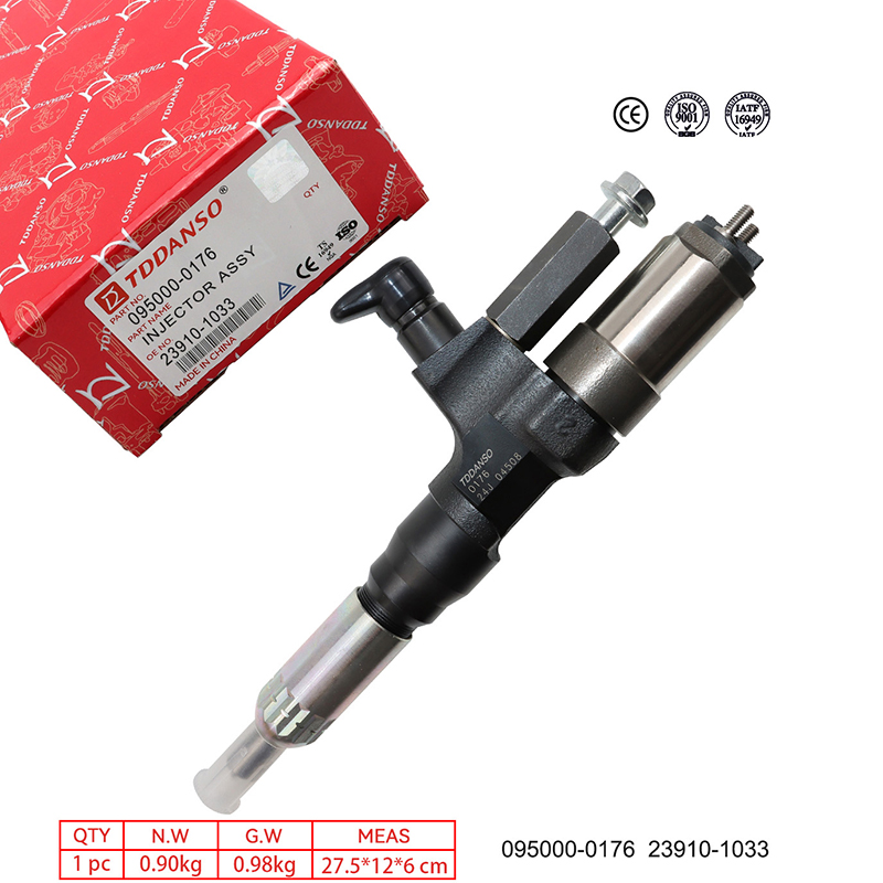 喷油器 095000-0176 23910-1033